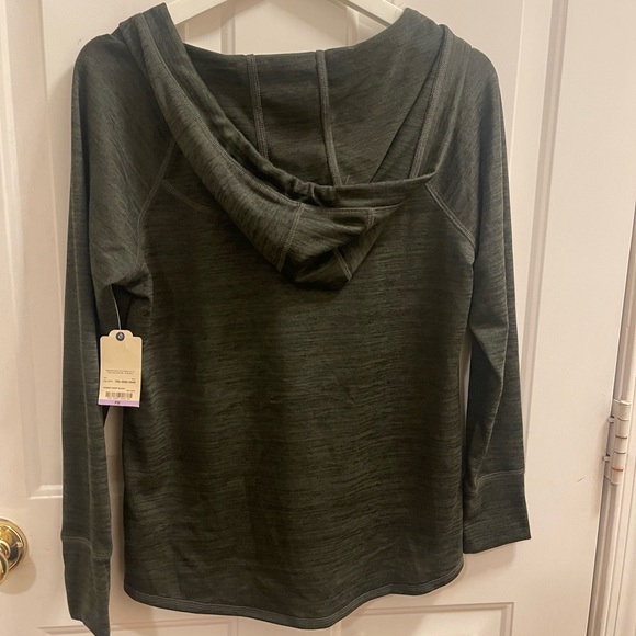 St John’s Bay Athletic Hoodie - Picture 5 of 7